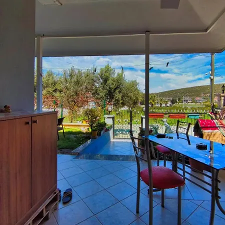 Hostel Enjoy Çeşme